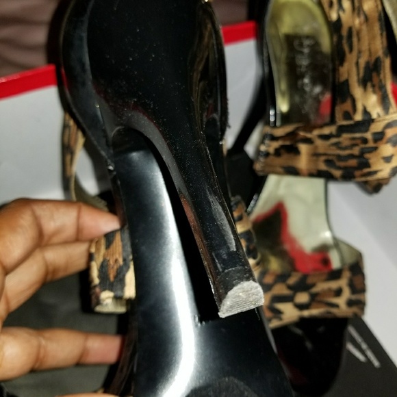 Guess leopard print sandals - Picture 2 of 3